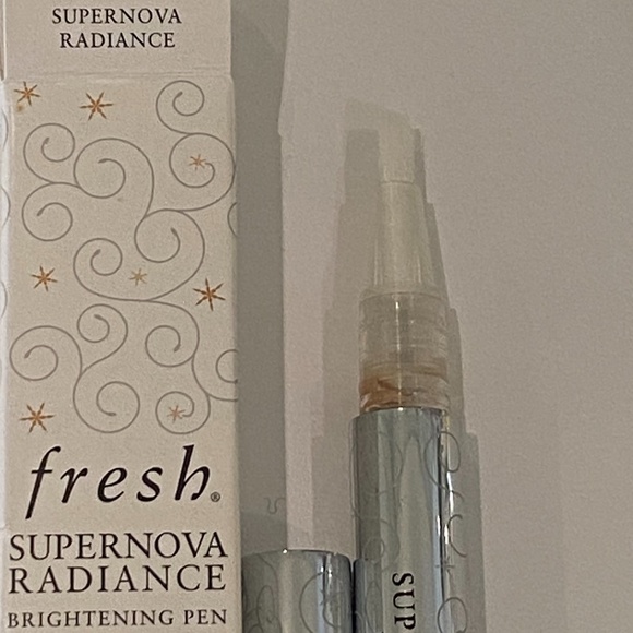 NIB Fresh Supernova Radiance Pen - Shade 2 - Picture 4 of 4